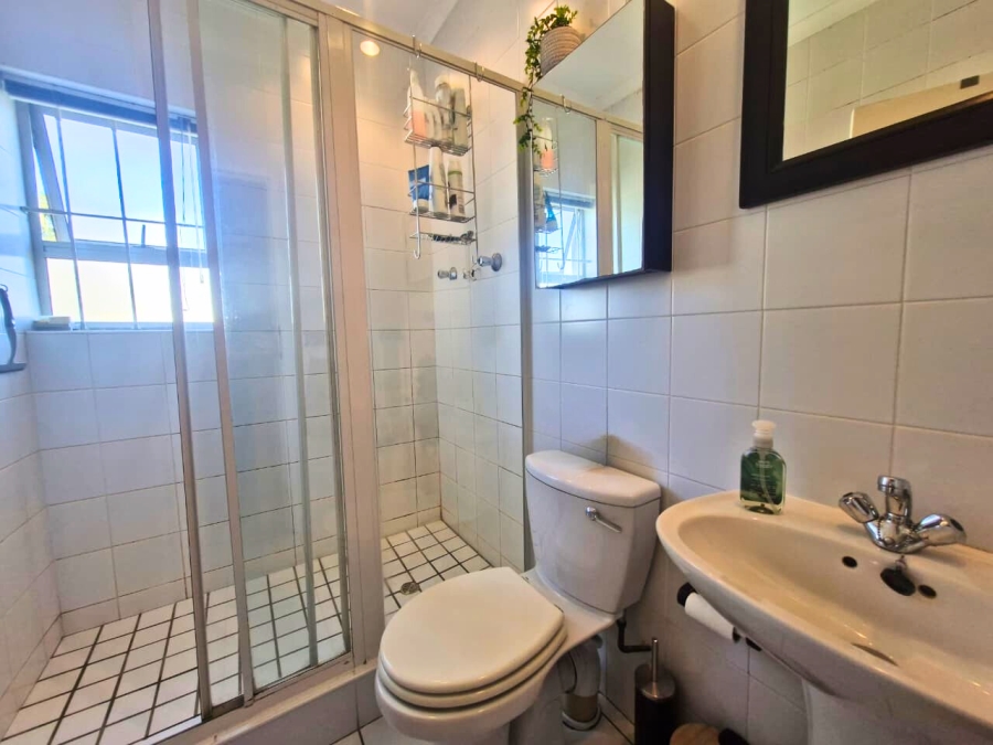 To Let 3 Bedroom Property for Rent in Sonstraal Heights Western Cape